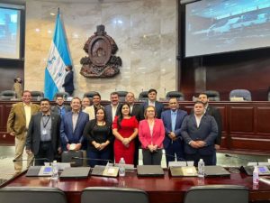 Partido Liberal busca cuotas para nueva Corte Suprema