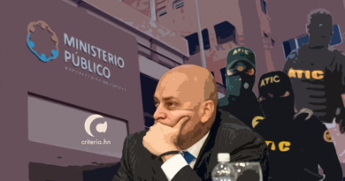 renuncian una veintena de agentes y fiscales